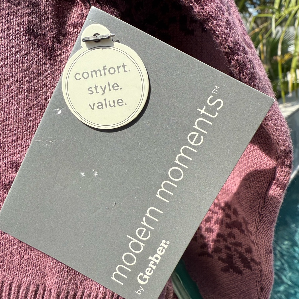NEW w/ Tags Gerber Mauve Snowflake Sweater - Picture 11 of 11